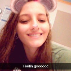 Meet your Posher, Makayla